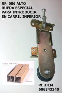 SE ATORNILLA EN LA MISMA POSICIÓN QUE LA ANTIGUA Y GUARDA LAS DISTANCIAS DE RODAJE CON RESPECTO AL CARRIL GUÍA PARA QUE LAS PUERTAS NO SE TOQUEN ENTRE SI. SE ATORNILLA EN LA MISMA POSICIÓN QUE LA ANTIGUA Y GUARDA LAS DISTANCIAS DE RODAJE CON RESPECTO AL CARRIL GUÍA PARA QUE LAS PUERTAS NO SE TOQUEN ENTRE SI.